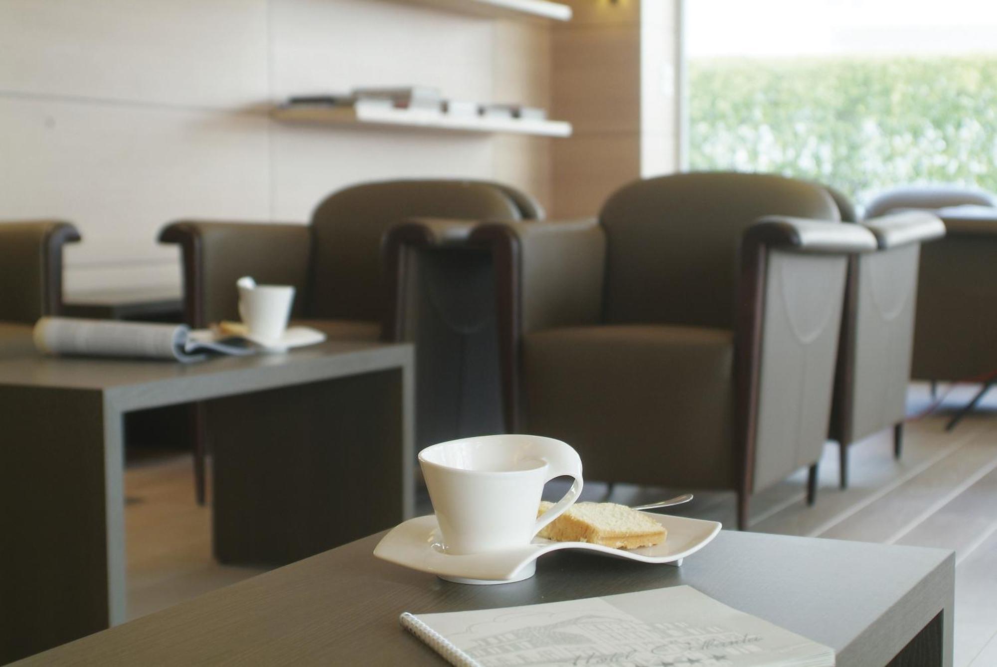 Hotel Atlanta Knokke Экстерьер фото