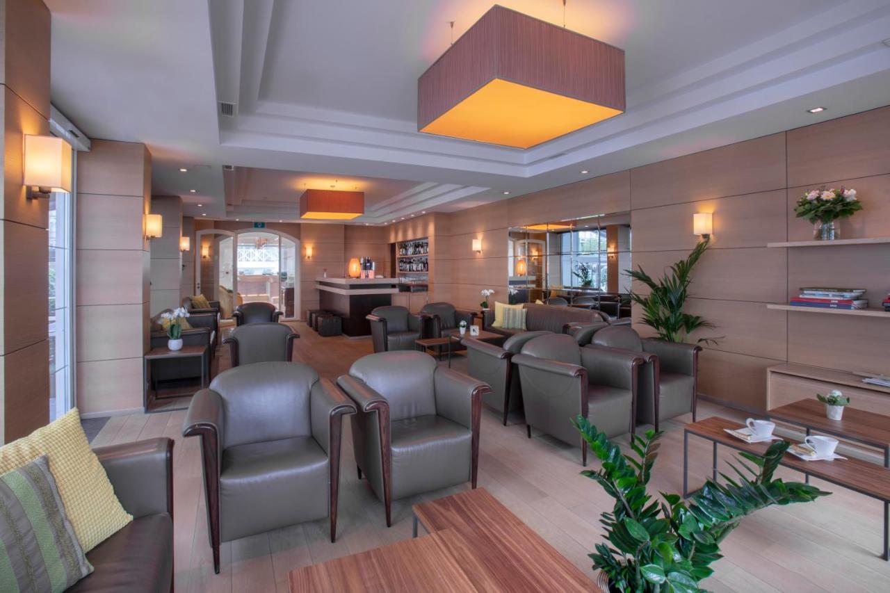 Hotel Atlanta Knokke Экстерьер фото
